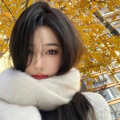 圆月迷离花